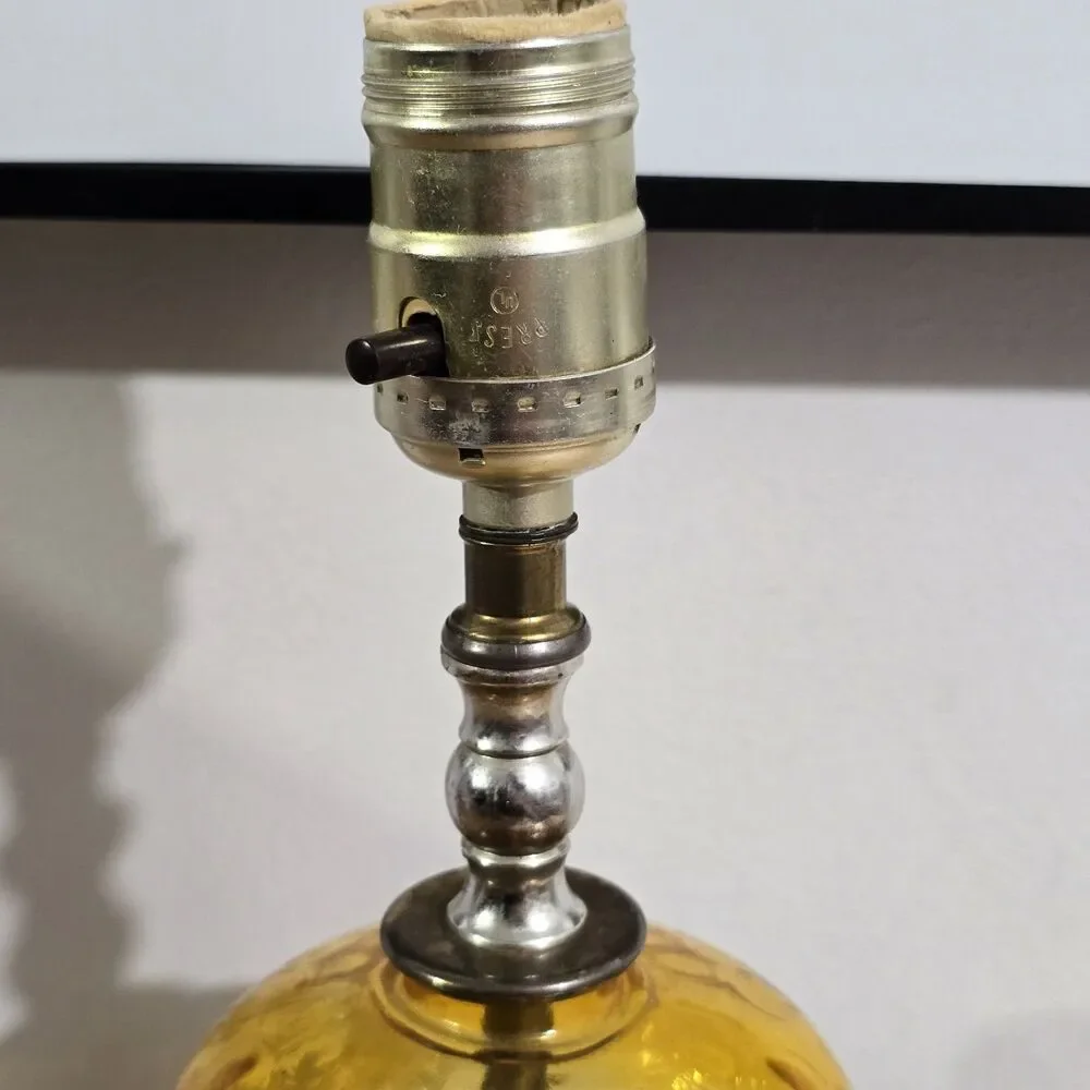 Vintage - Table Lamp - Amber Glass - Wood Base - Silvertone Post